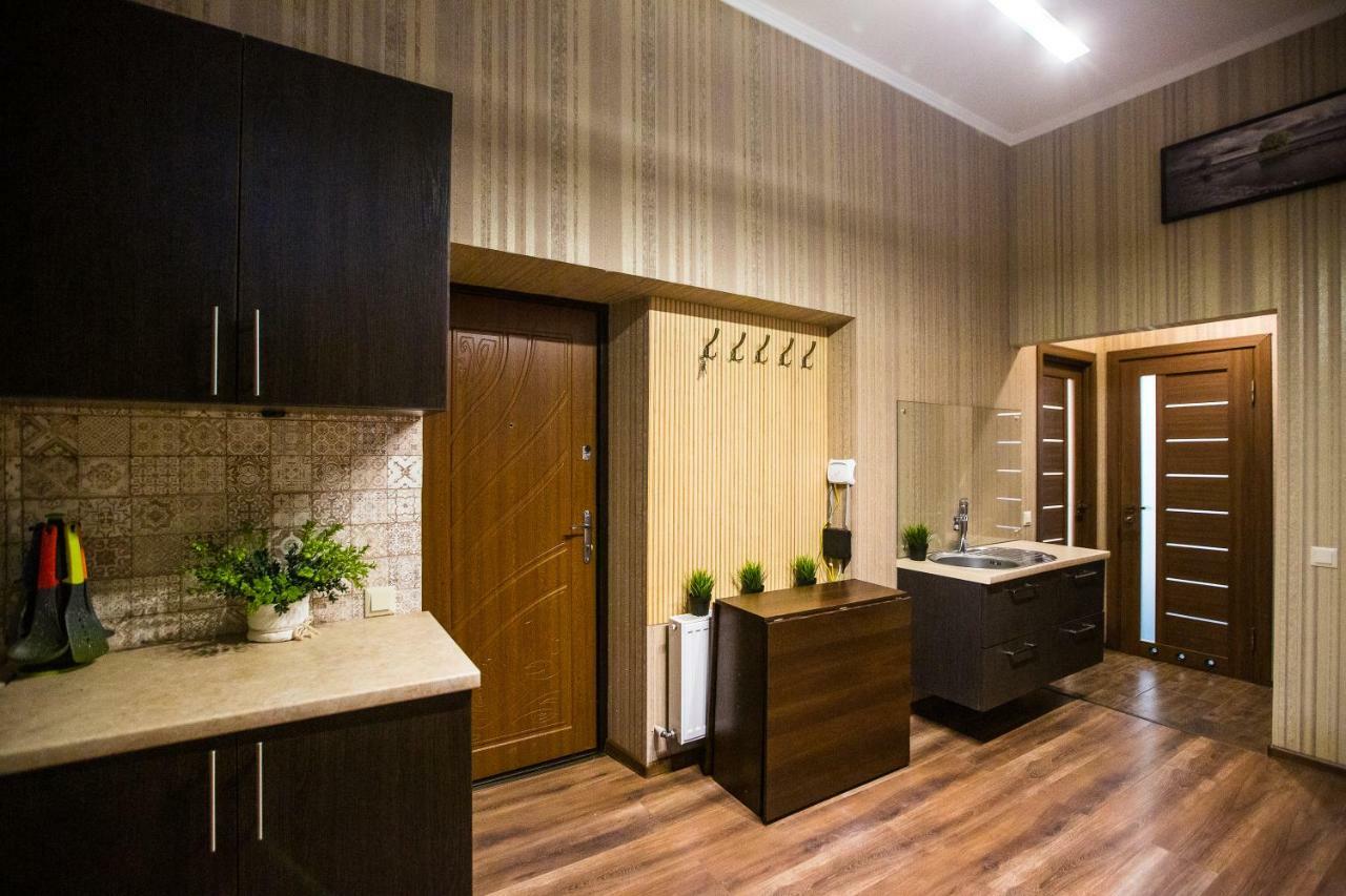 Baker'S Street Hostel Lviv Exterior photo